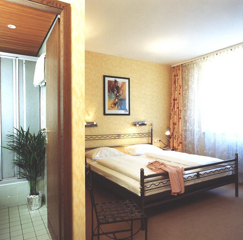 Hotel Astoria Φραγκφούρτη Εξωτερικό φωτογραφία