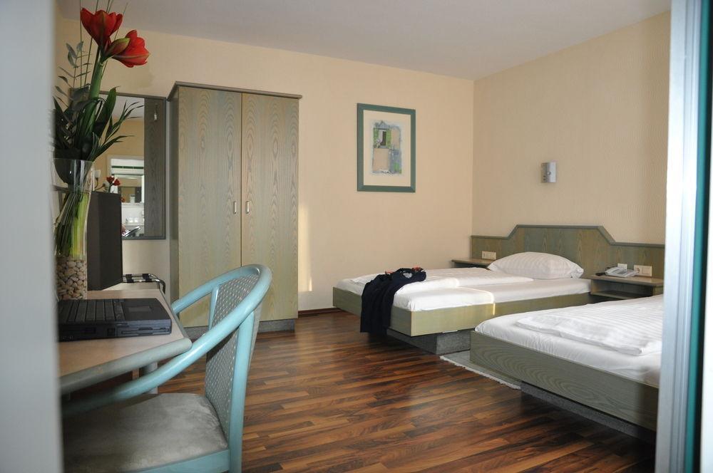 Hotel Astoria Φραγκφούρτη Εξωτερικό φωτογραφία