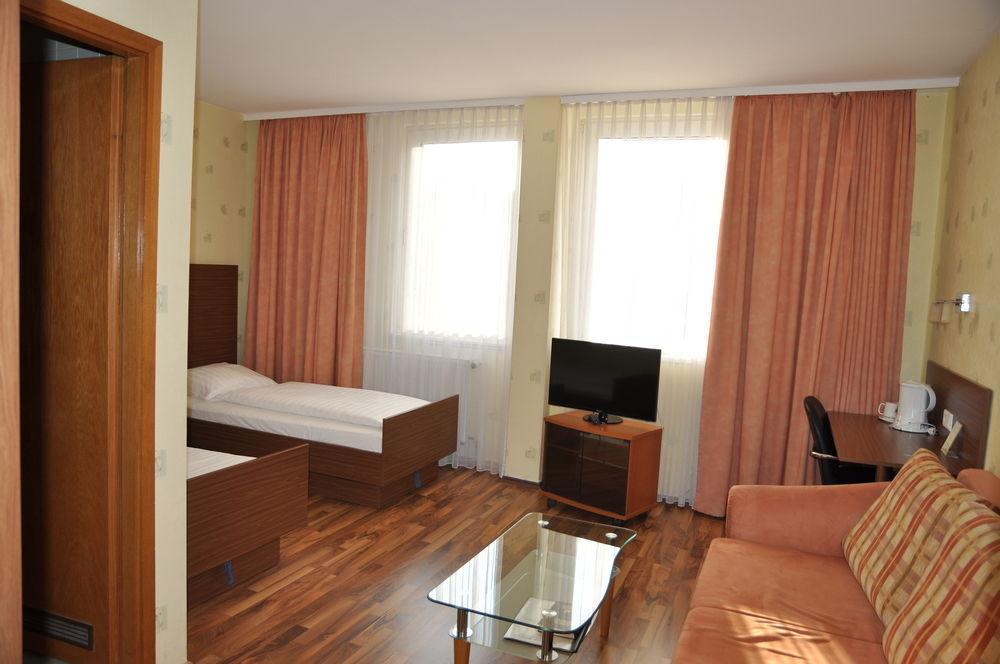 Hotel Astoria Φραγκφούρτη Εξωτερικό φωτογραφία