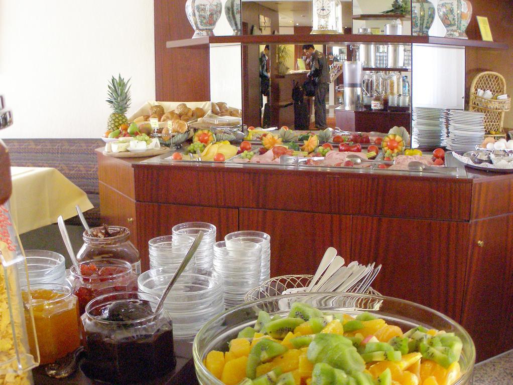 Hotel Astoria Φραγκφούρτη Εστιατόριο φωτογραφία
